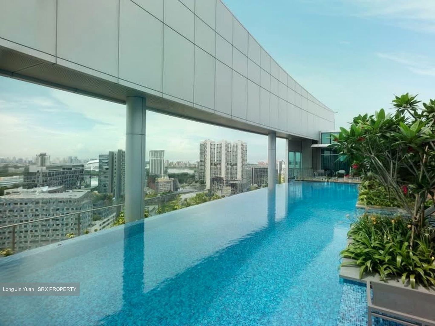 Arc 380 (D8), Office #605796611